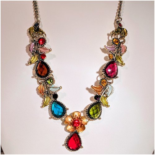 Multi Color Crystal Necklace With Flower